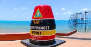 Day in Key West - Private SUV Tour From Miami - Arriving in Key West: orientation before you scatter