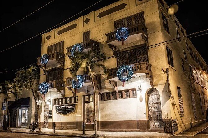Hemingway Tour - Finding Your Start Point on Greene Street at 7:00 pm