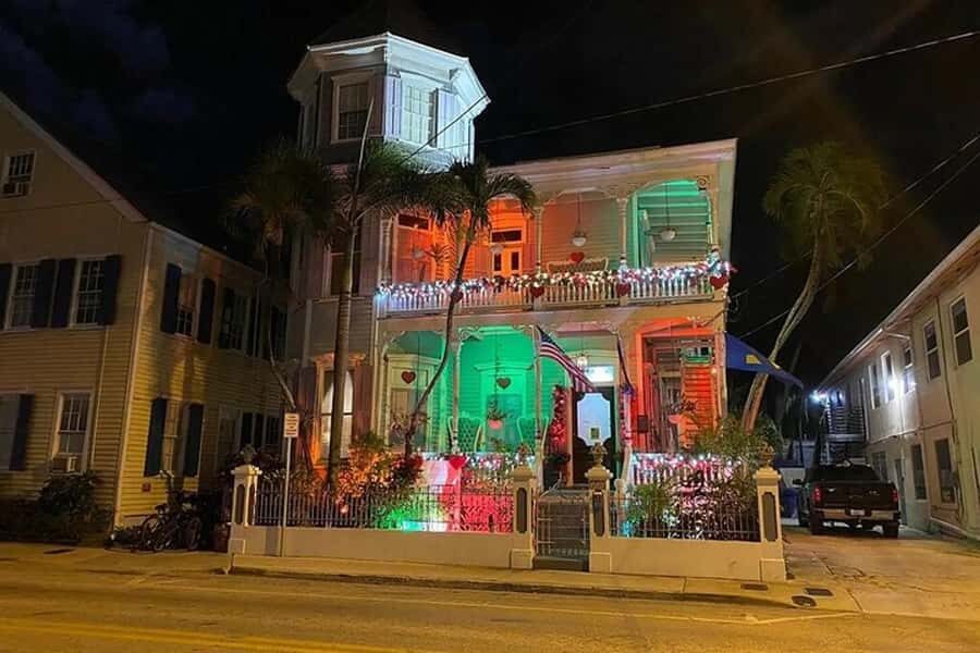 Key West: Ghosts of Key West Walking Tour - Old Town Manor: When the Past Moves From Houses to Legends