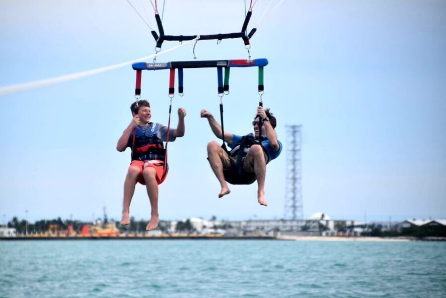 Key West Parasailing at Smathers Beach - Who This Parasailing Ride Fits Best (and Who Should Skip It)