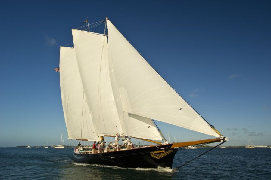 Key West: Schooner Day Sail with Onboard Bar - What 90 minutes feels like when the crew talks (Rae, Dan, Tom, Jay)