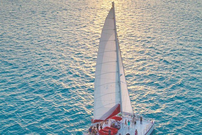 Key West Signature Sunset Sail with Live Music, Open Bar & Food - Live Music on Deck: Great Mood, With One Important Caveat