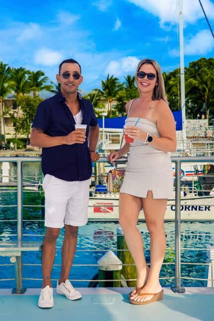 Key West: Sunset Sailing Trip with Open Bar, Food and Music - Open bar and finger foods: the value math at $80