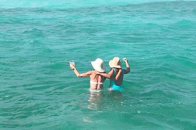Marathon: Local Sandbar Escape - Timing and Group Size: Why the Trip Doesn’t Drag