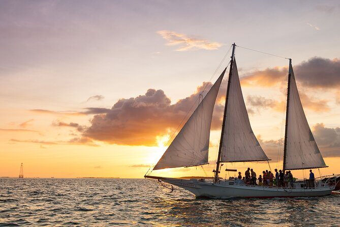 Private 2-Hour Wind and Wine Sunset Sail in Key West - Boarding Just Before Sunset: The “Now We’re Doing This” Moment